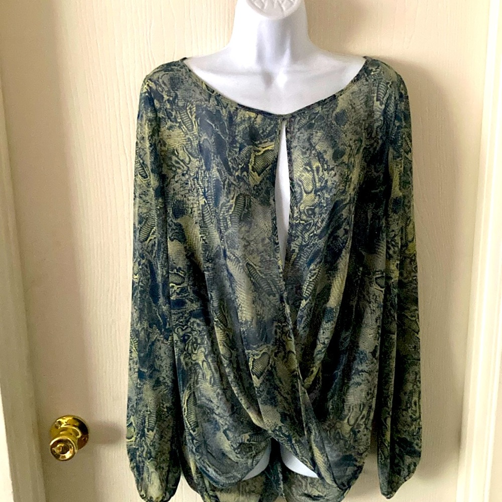 Sexy open front and back sheer blouse